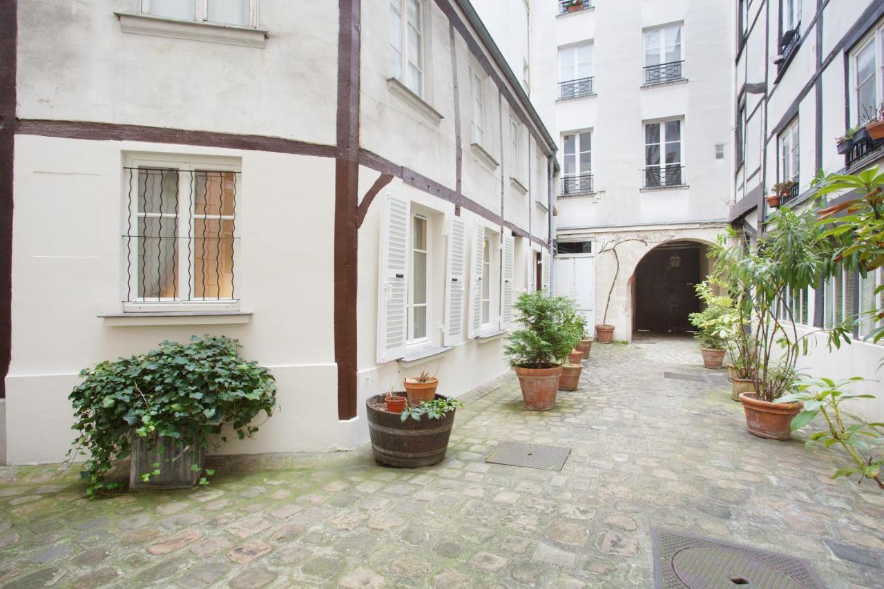 Apartment Le Marais By Studio Prestige Paris Exterior photo